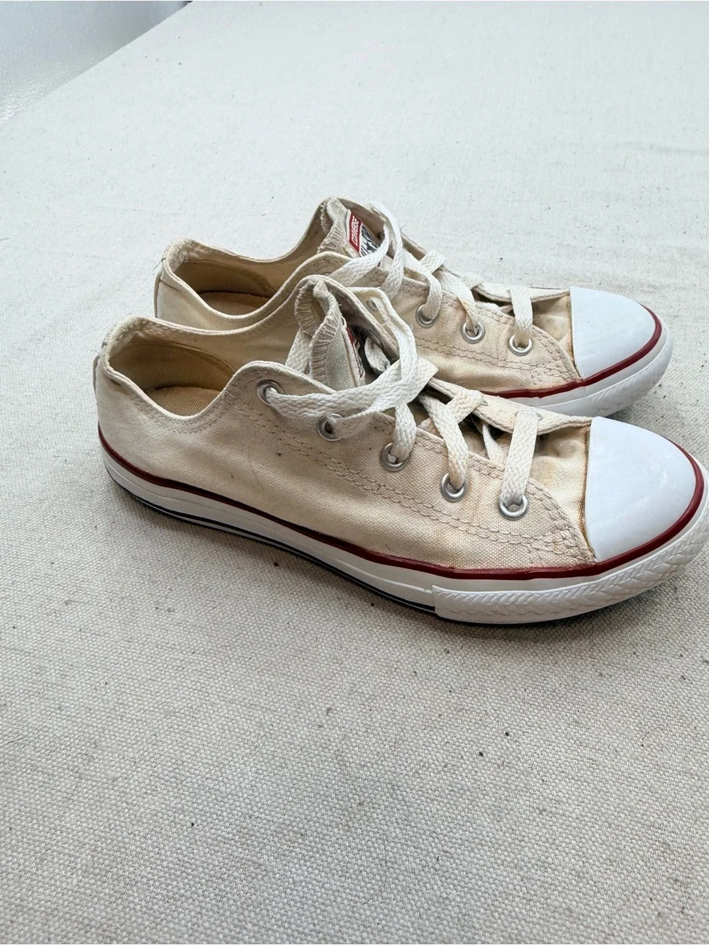 Converse Kids Low-Top Canvas Sneakers in Cream